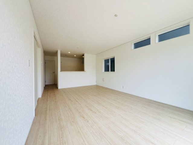 碧南市宮町6丁目289番の一部『仲介手数料無料』新築一戸建て・建売の居間・リビング