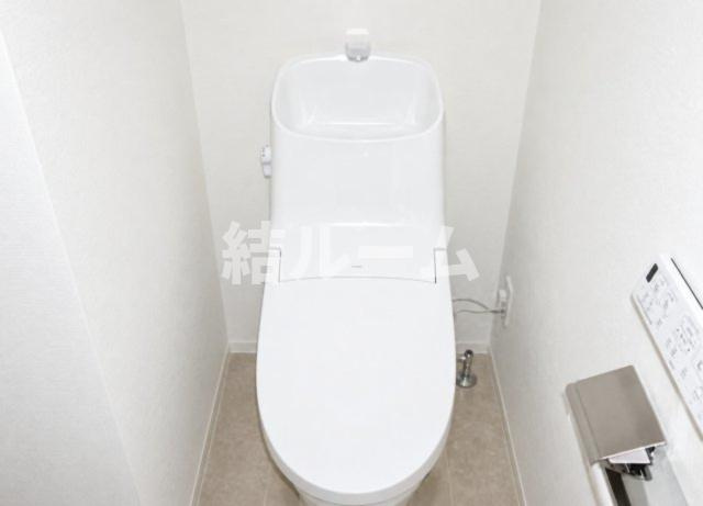 北区志茂３丁目の賃貸マンションのトイレ