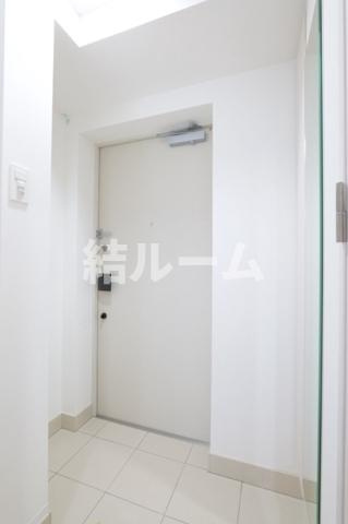 豊島区東池袋２丁目の賃貸マンションの玄関