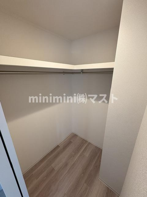 セレニテ難波西アリエの収納