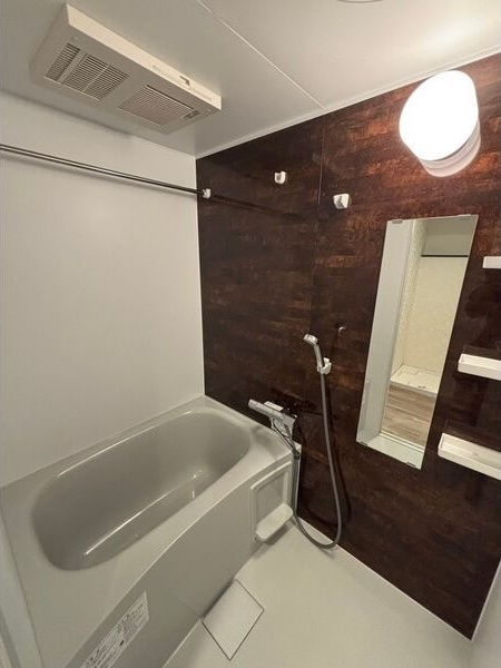 CREST TAPP平安通の浴室