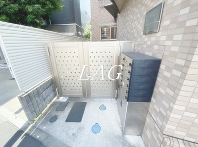 【エントランス】 | ＶＩＬＬＡ　Ｃｈｉｄｏｒｉ | エントランスです。