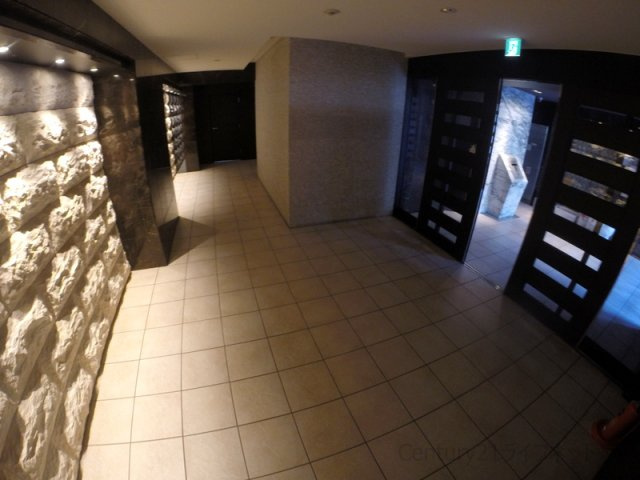 【ロビー】 | アドバンス新大阪６ビオラ