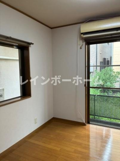 ペットと暮らすふじみ野戸建ての寝室