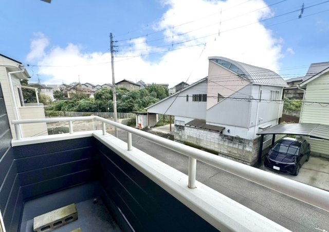 【中古戸建】前橋市茂木町のバルコニー|バルコニー｜あたたかな陽のひかりを浴びることのできるバルコニー。お洗濯物やお布団を干せば、家族みんなが気持ちよく暮らすことができます(*^^*)
