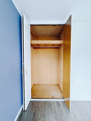 【中古戸建】前橋市茂木町の収納|収納｜お洋服はもちろん、使う頻度の少ない家具や小物・場所を取りがちな旅行用のスーツケースなどもしまえます。また、厚手のコートをしまっても充分な広さを堪能できるプランです♪