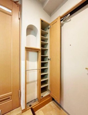 【収納】 | メゾンフラワー西荻北 | クローゼット完備。