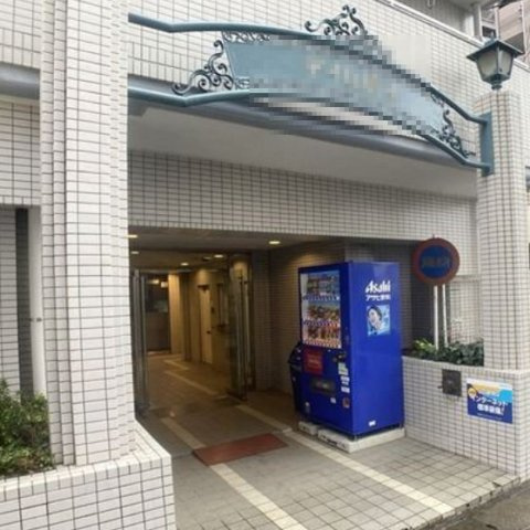 【エントランス】