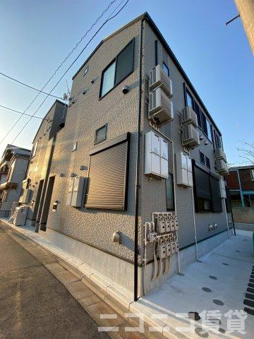 中野区上鷺宮２丁目のアパートの外観