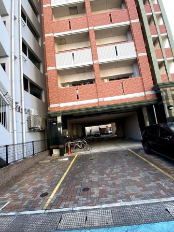 メゾン・ド・ラヴィス　筥松小学校区の駐車場|メゾン・ド・ラヴィス
