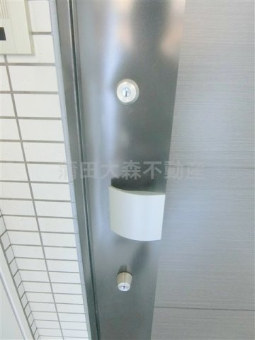 AXAS(アクサス千鳥町アジールコートSta.の玄関|ダブルロック