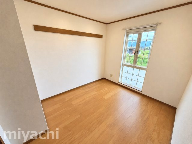パインヒル石井　Aの洋室