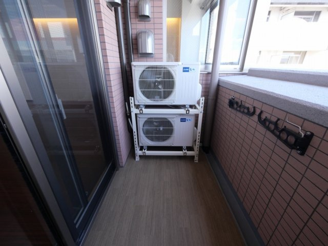 プレジオ長田のバルコニー