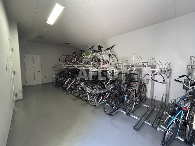 ファーストワン江坂のその他|ファーストワン江坂　駐輪場
