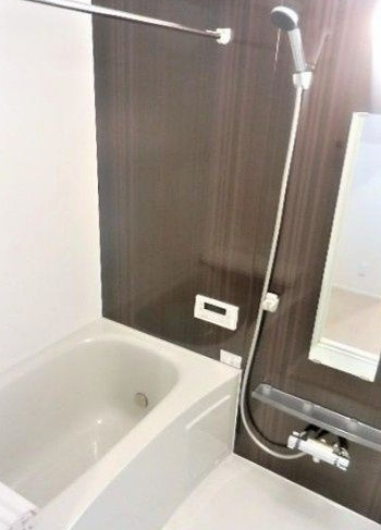 ソルディアス クローバーの浴室