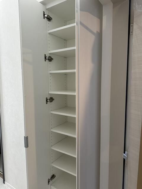 向山ガーデンゲートの収納