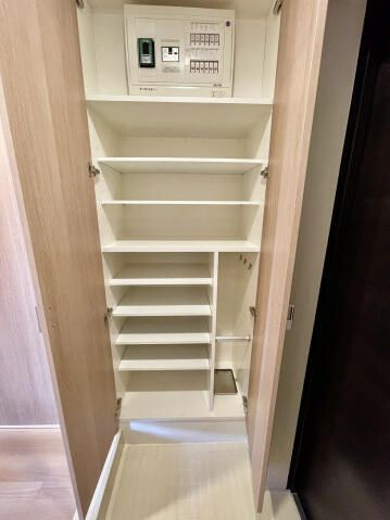 スカイコート上野稲荷町の収納
