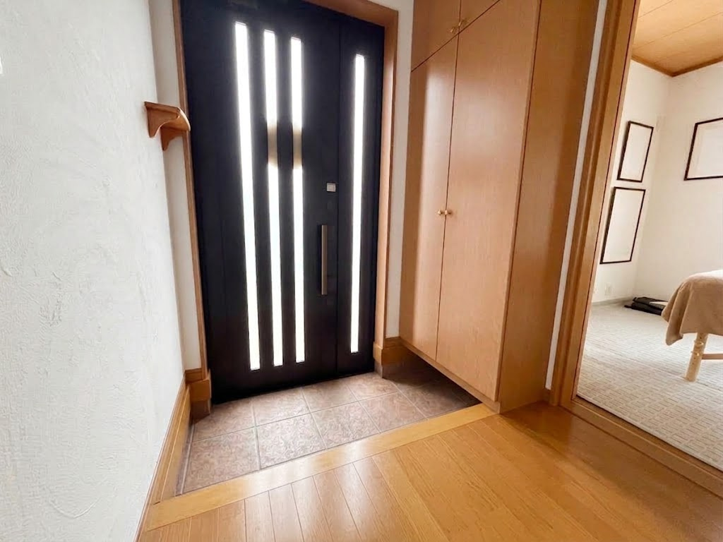 取手市紫水　中古戸建ての玄関|※空室イメージ写真です