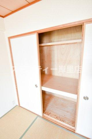 ノアーズアーク住之江の収納
