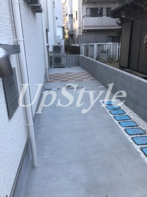 【エントランス】 | ワイルームⅢ