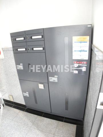 TEKビル桜町電停前のエントランス