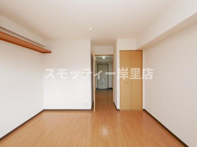 M`PLAZA住吉公園弐番館の居間・リビング