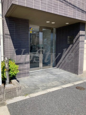 【エントランス】 | カーサ　グリーチネ