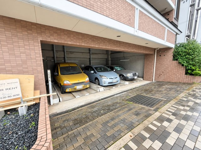 プレサンス京都二条城前
