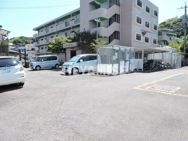 エスポワール坊ノ前Aの駐車場