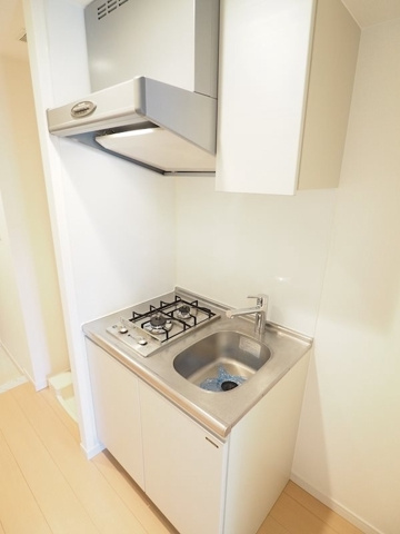 新品家具付きマンション荒木町17(KaGood東京)のキッチン