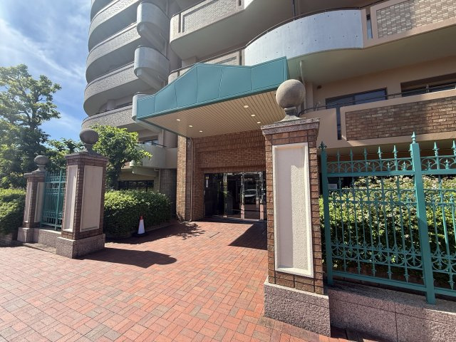ロイヤルシャトー寝屋川オークビルの設備