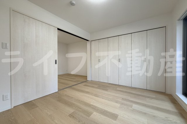 ロイヤルハイツ俊徳道の内装|内装は落ち着いています