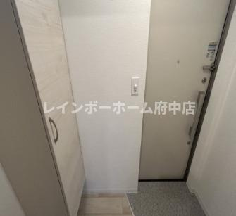 パークフロント府中美好町の玄関