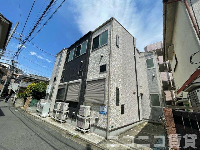 豊島区池袋本町４丁目のアパートの外観