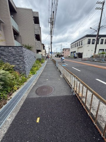 シャーメゾントトローズの周辺