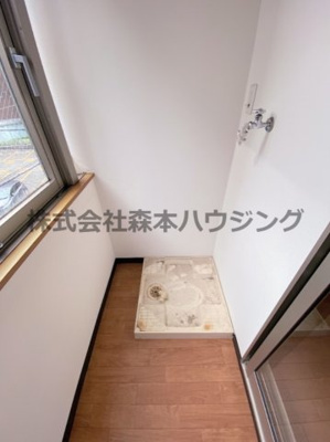 【設備】 | 　ヴィラナリー大日 | 室内洗濯機置き場です