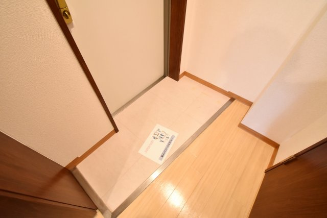 ベルエアー江上の玄関
