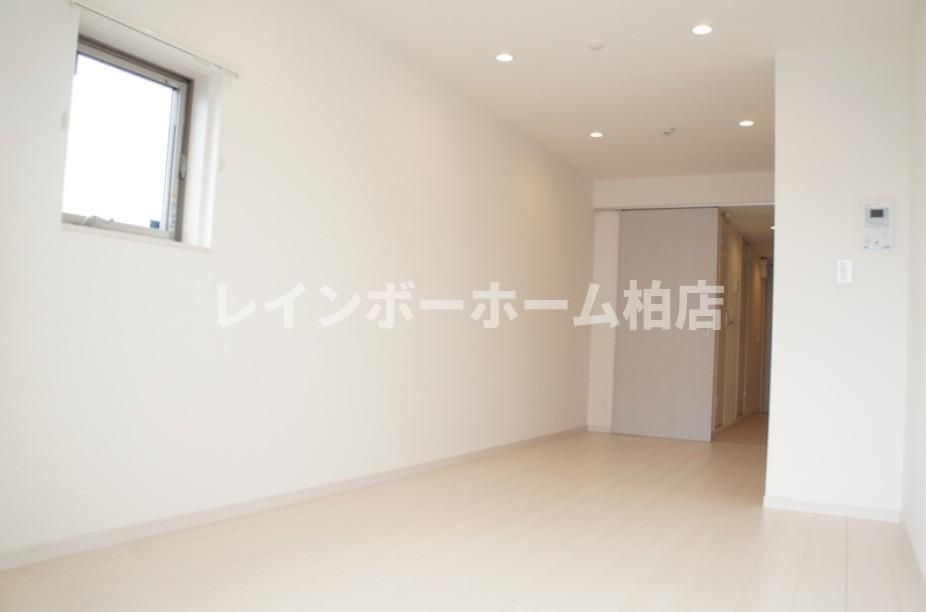 【仲介手数料：50％OFF】対象物件！の居間・リビング