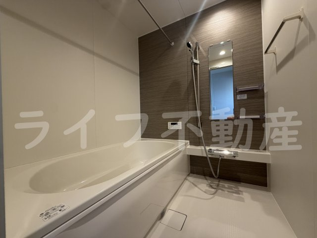 D-ROOM中小阪の浴室