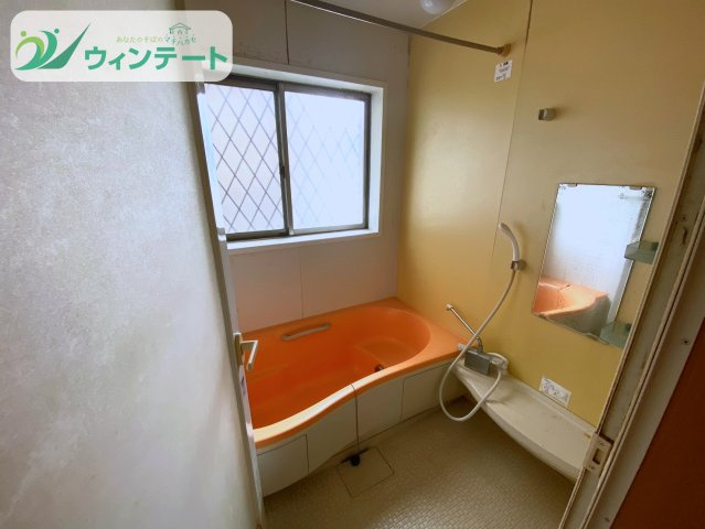 龍ケ崎市直鮒　中古戸建の浴室|一日の疲れをゆっくり癒せるバスルーム。