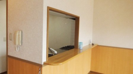 コンフォール上山のセキュリティ|オートロック完備