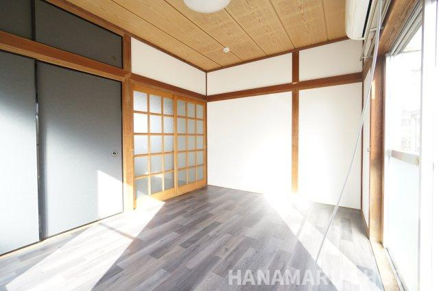 千葉寺町貸家の洋室|オンライン対能応可！