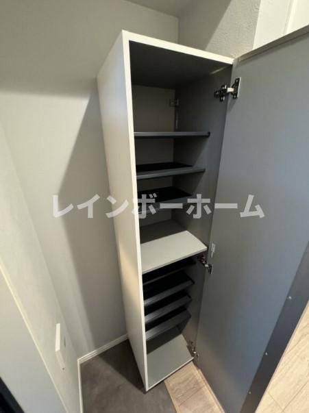 robot home 五香仲介手数料（賃料の1.10ヵ月）の50％OFF対象物件！の玄関|毎日通る玄関はこちらです