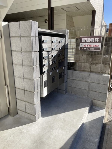 MELDIA宮原のエントランス