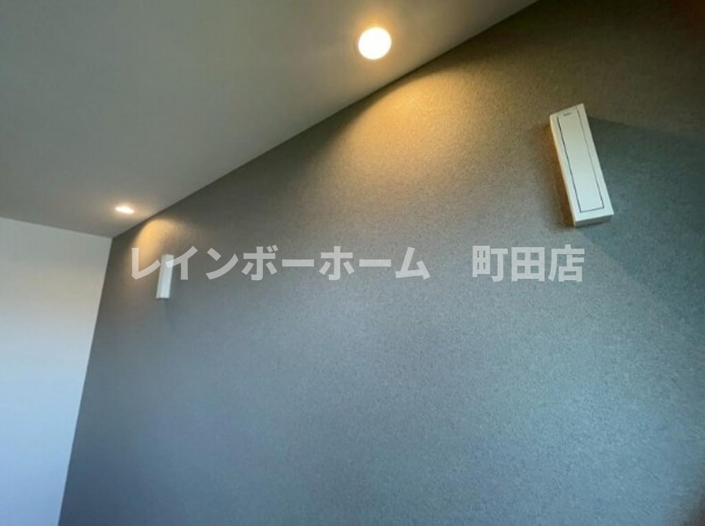 Ambition恩名の内装