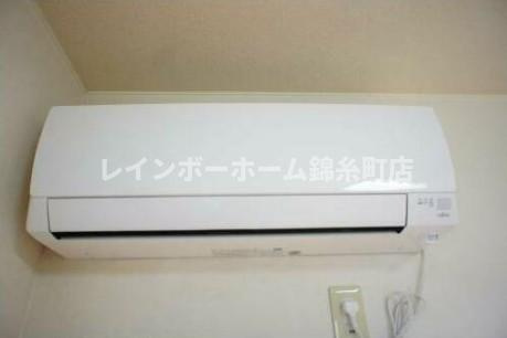 ヴランドール西船の設備