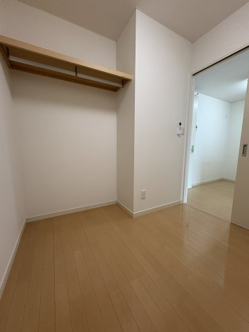 コルトーナ壱番館の寝室|入居中につき同タイプのお部屋の画像になります