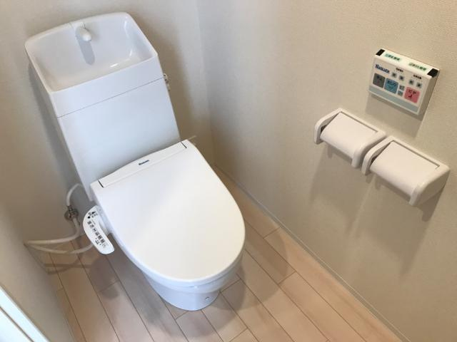 グレイス旭日のトイレ|シャワー付トイレ