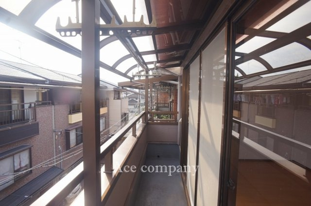 【バルコニー】 | 東大阪市吉田5丁目 | 南向きのバルコニー☆雨除けテラス屋根付きです☆