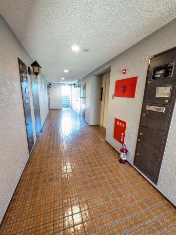 荘苑覚王山のその他共用部分|内廊下式共用廊下